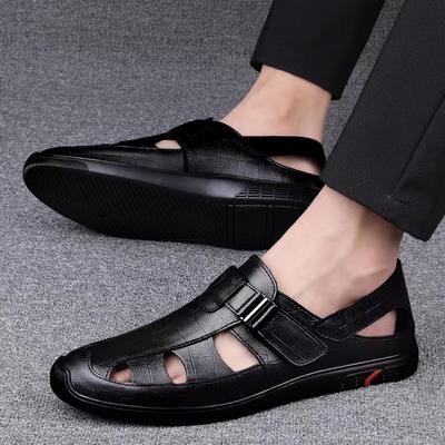 Sandals Men's 2025 Summer New Soft Leather Men's Casual Hollow Leather Shoes Non-slip Hole Men's Shoes Soft-soled Leather Sandals