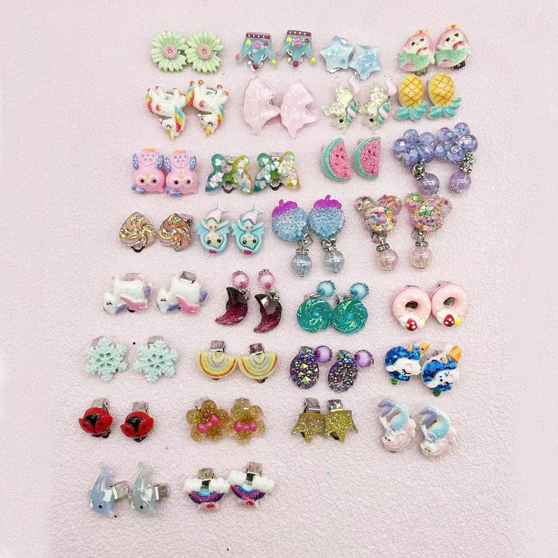 

Cartoon Butterfly Moon Bear Earrings for Women Cute Resin Dangle Earrings Trendy European Style Jewelry белый