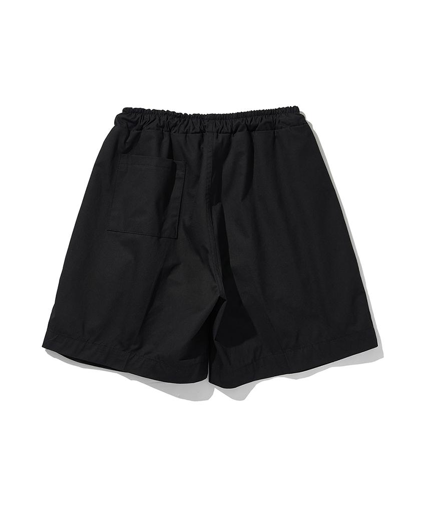 MOAA Bermuda Double-Pleat Half Pants (Black)