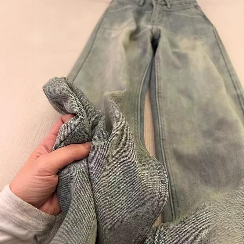 Plus Size High-Waisted Velvet Wide-Leg Jeans for Pear-Shaped Women - Autumn/Winter Slimming and Hip-Covering Pants