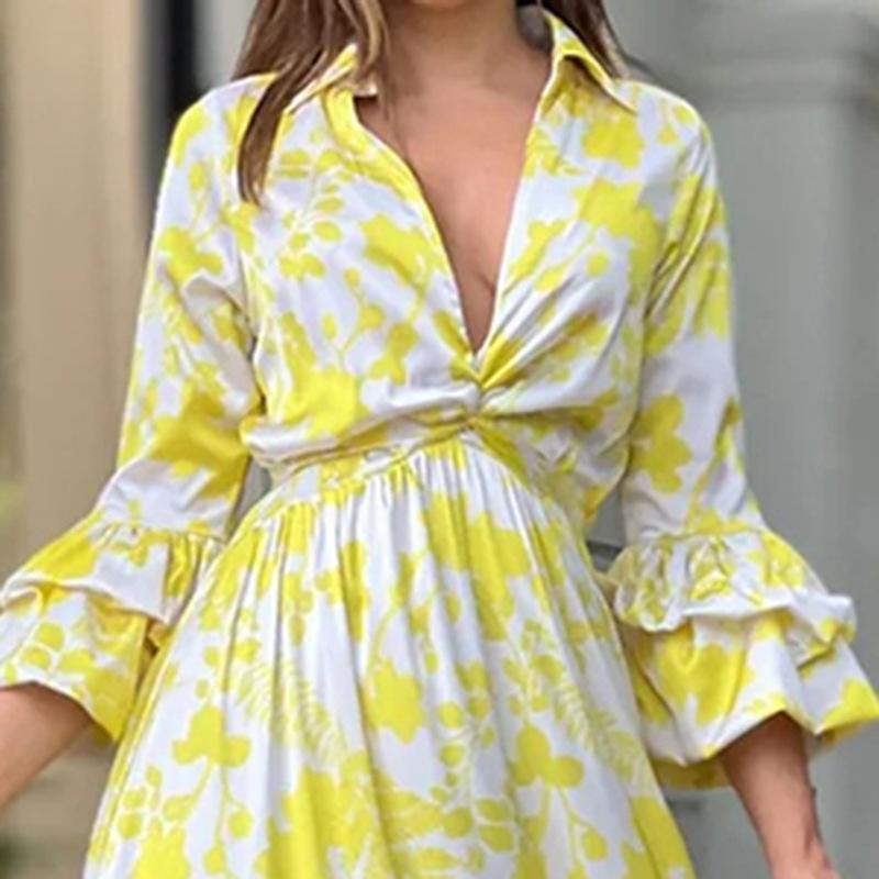 Summer New Europe and The United States Women's Printed Deep V-neck Flared Sleeve Oversized Hem Dresses
