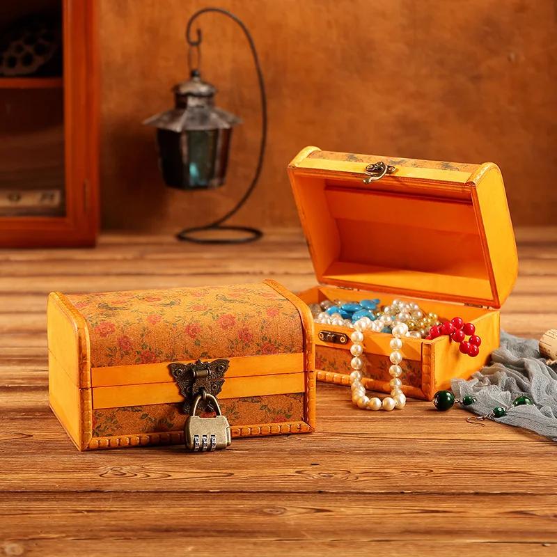 Retro Wooden Jewelry Box Antique Storage Treasure Chest with Lock Medieval Vintage Suitcase Necklaces Organizer Antique Gift Box