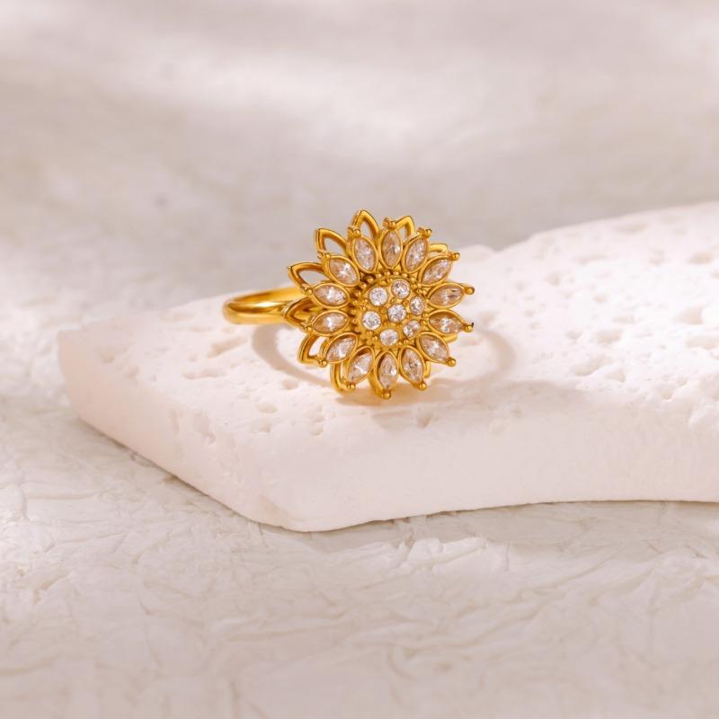 Ring Women's Micro-inlaid Rotating Zircon Temperament Cold Wind Fashion Full Diamond Round Geometric Versatile Fashion Ring Jewelry