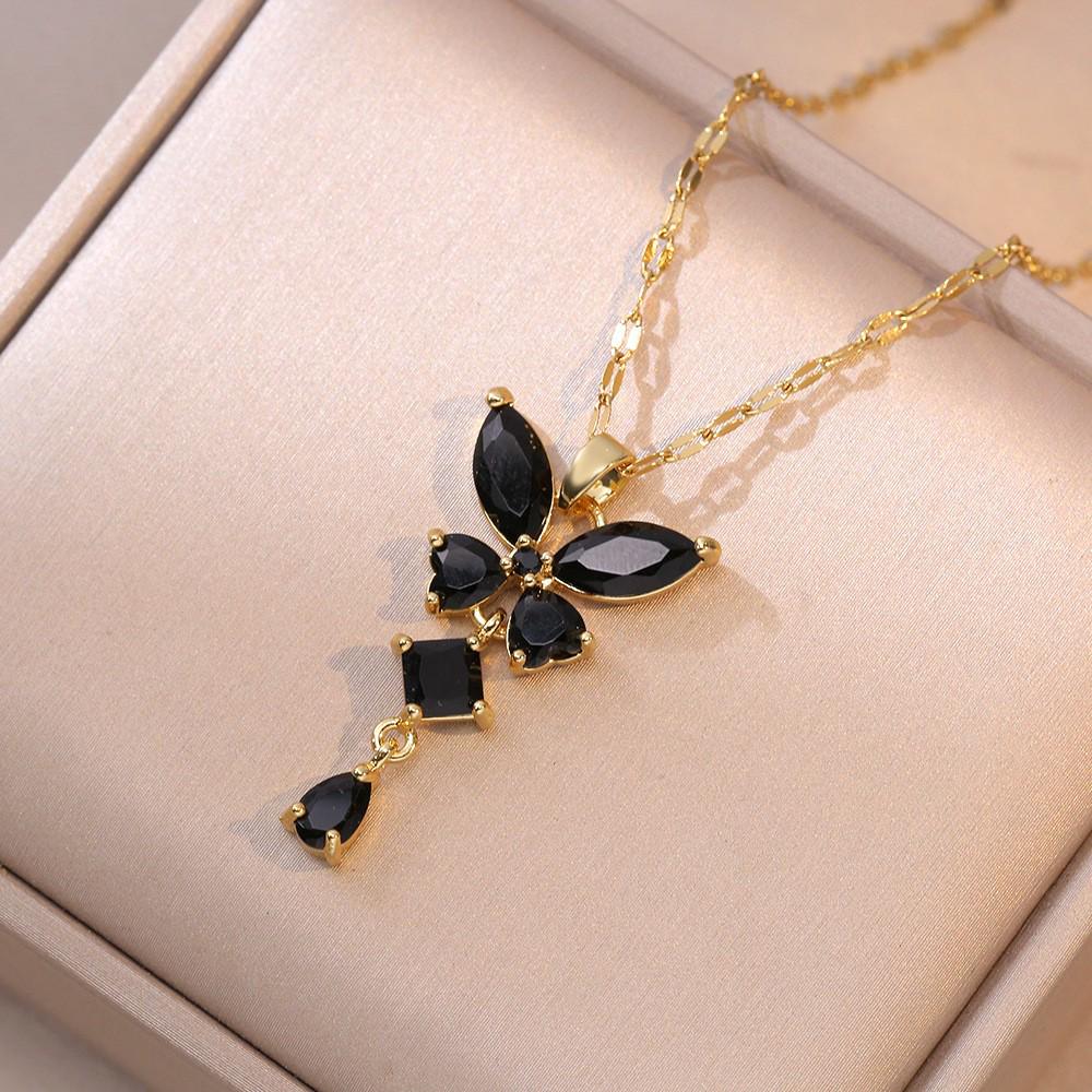Women's Butterfly Zirconia Clavicle Necklace: Elegant, Fashionable, Titanium Steel Jewelry