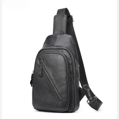 Men's Chest Bag, Genuine Leather Crossbody Bag, Men's Wear-resistant, Expandable, and Reduced Weight