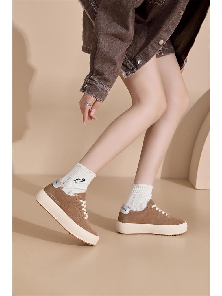 Retro sametové dámské boty se silnou podrážkou zvyšující výšku: 2023 Roztomilý Ošklivý Design Hvězdného Chleba