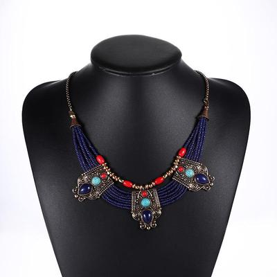 Collana Bohemien Multistrato Retro con Perline e Pendente Etnico