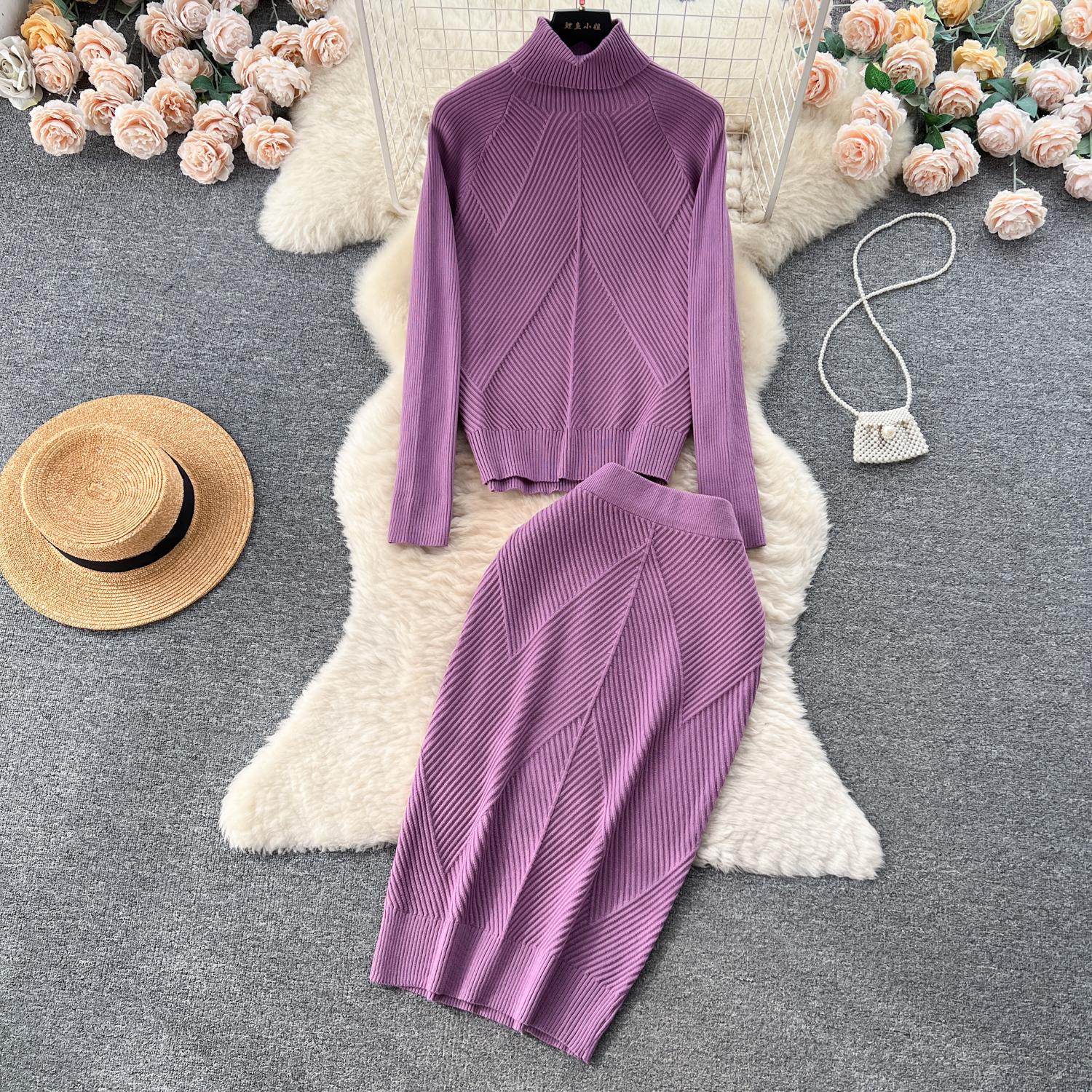 

Осенне-зимний женский элегантный свитер с высоким воротом в сплошную полоску, трикотажный пуловер, топы + узкая юбка на резинке, шикарный костюм из двух частей One Size фиолетовый