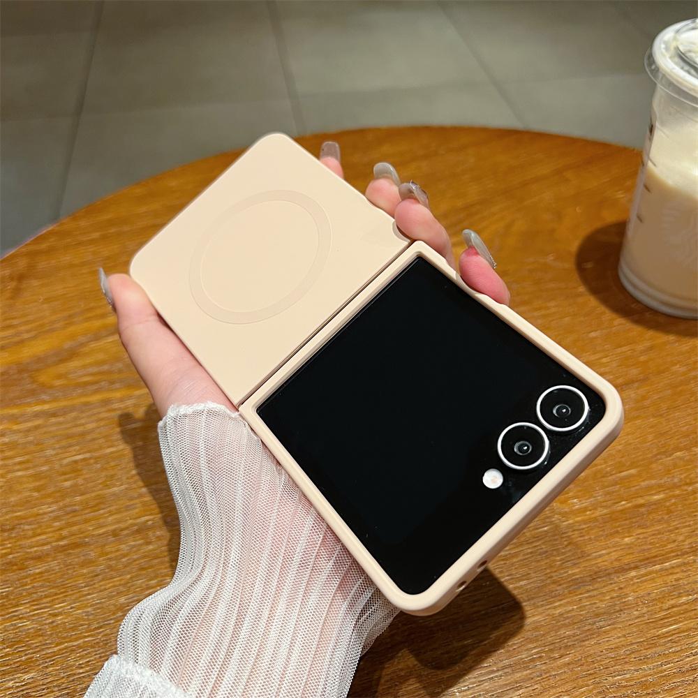 Liquid Silicone Soft Magnetic Phone Case for Samsung Galaxy Z Flip 7 FE 6 5 4 3 5G Wireless Charging Shockproof Protection Cover