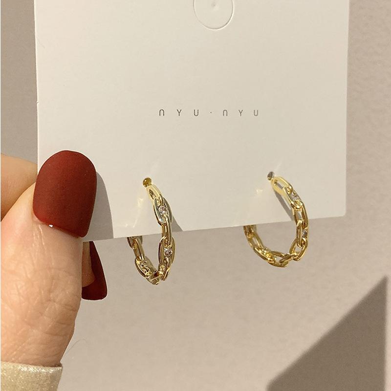 Fashion Geometric Twist Earrings Internet Celebrity Simple Girl Earrings Personality Trendy Versatile Earrings Women