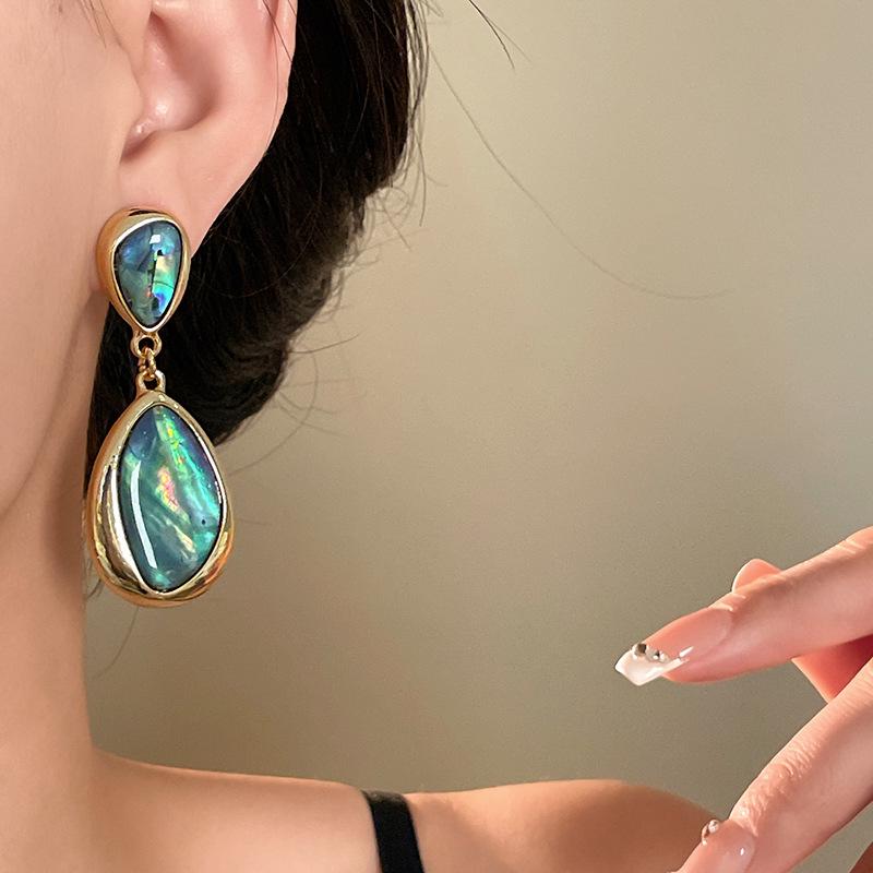 Elegante Damen-Tropfenohrringe: Silbernadel Perlmutt Oval Dangles