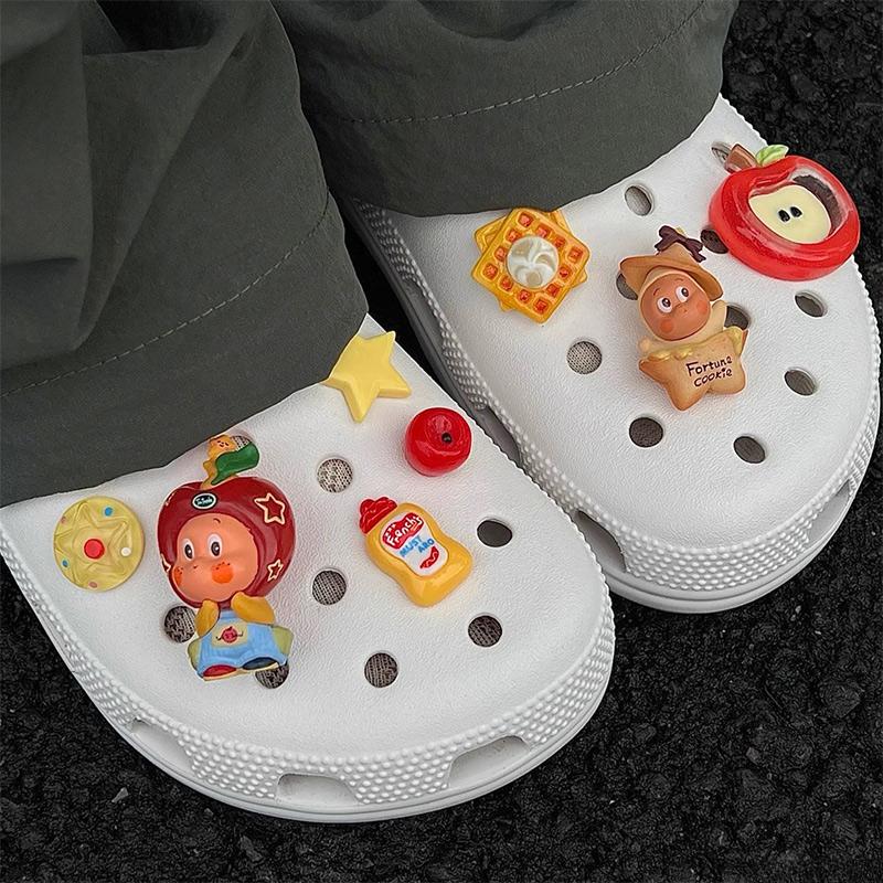 8PCS Fashion Shoe Charms Set Accessories Hole Shoe Buckle Cute Cartoon Animal Fruit DIY 3D Shoes Decorations Kids Party Gift