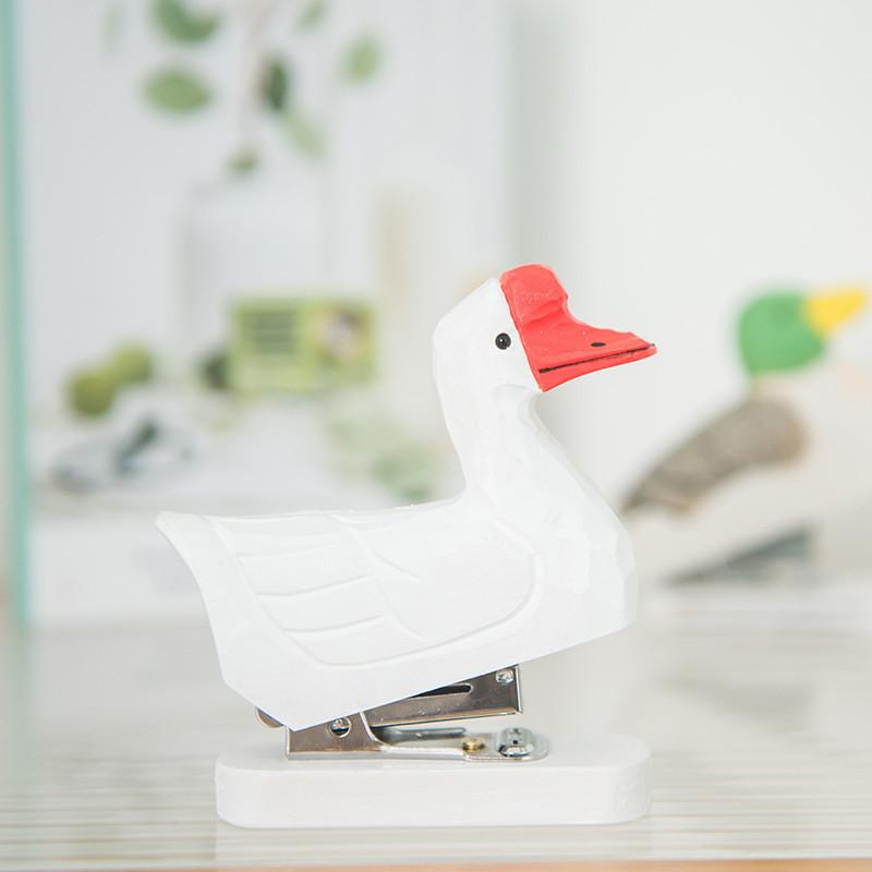 Wooden Craft Duck Paperclip Holder With Creative Decor For Home Office And Gift