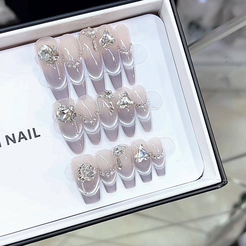 Pure Handmade Autumn New Light Therapy Wearable Armor Ocean Star Cat Eye Nail Art Patch Can Be Detached