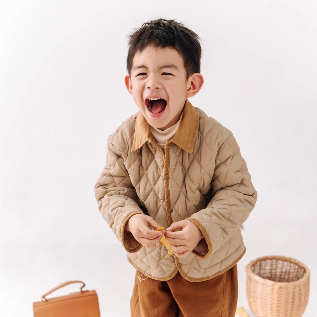 2023 Kids' Autumn/Winter Korean Style Cotton-Padded Two-Piece Set: Single-Breasted Jacket & Crew Neck Innerwear with Cotton Pants.