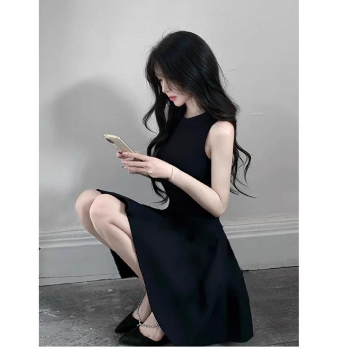 2026 Summer Little Black Dress: Cinched Waist Hepburn Style Sleeveless Short Skirt Large