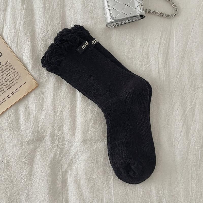 

Niche Ankola Red Fungus Edge Socks Trend Mm Cloth Label Pure Cotton Medium Tube Socks Retro Stacking Socks One size fits all чорний