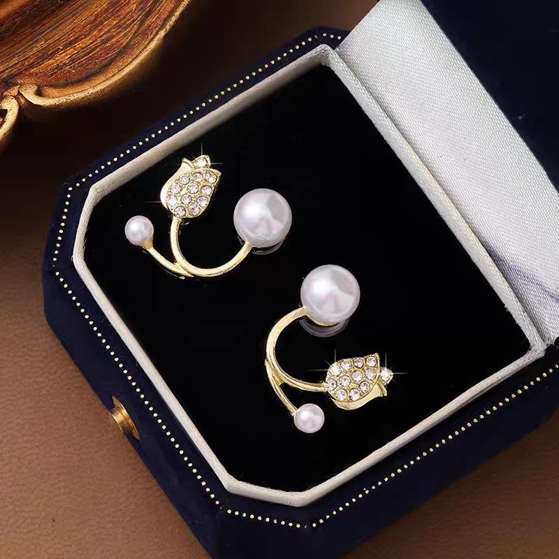 Tulip Flower Earrings Sweet Fashionable and High-end Pearl Earrings Retro Temperament Simple Earrings