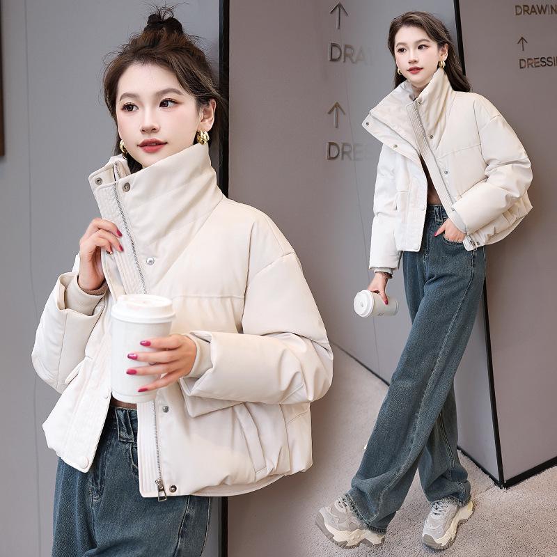 

Женский маленький пуховик из ПУ кожи 2024 - Короткий, Не требующий стирки, Воротник-стойка, Утолщенное зимнее пальто с наполнителем из 90% белого утиного пуха S (90-115 kg) абрикосовый