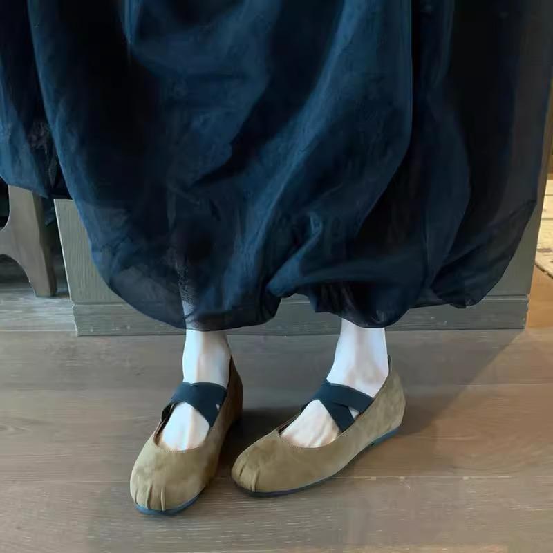 Sheepskin version! Single shoes women's round head, light mouth inner height-increasing flats, cross straps, khaki soft-soled ballet shoes