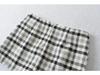 College-Style Low-Waist Plaid A-Line Mini Skirt for Women - Autumn/Winter, High-End, Slimming, Hip-Hugging, with Bow