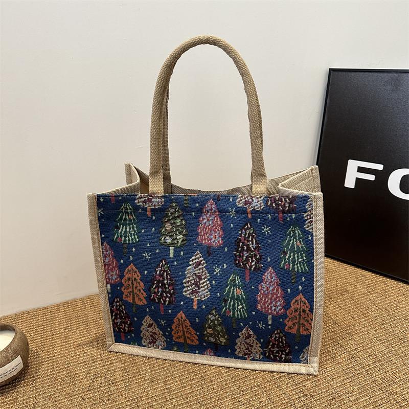 Chic Vintage Tote Bag For Women With Spacious Interior In Trendy Spring Colors