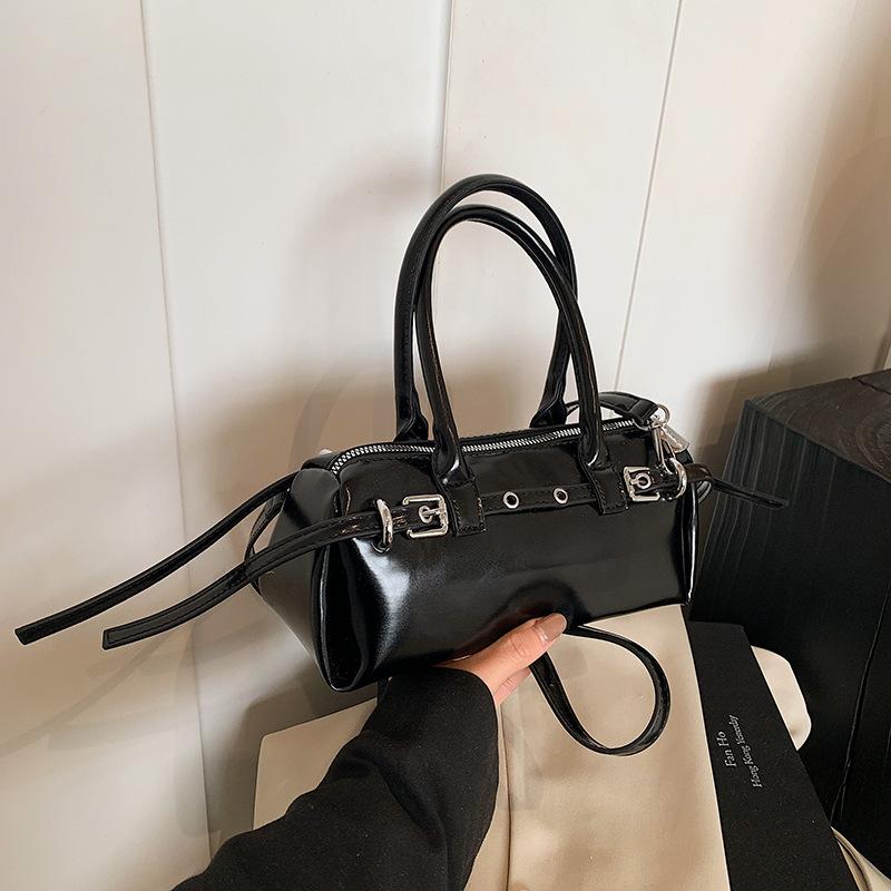 Fashion Portable Pillow Bag Women's Spring New Fashion Versatile Popular Shoulder Messenger Bag