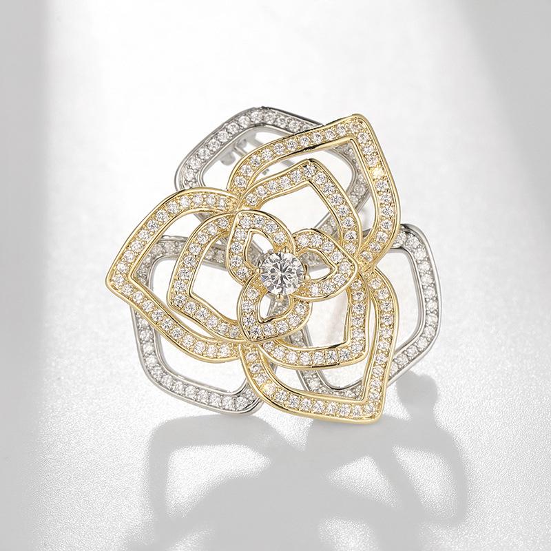 Bo Xin Yun Two-Tone Gold Rose Zirconia Rotatable Flower Brooch