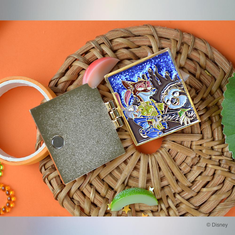 Iknowk Disney 100Th Anniversary Book Hinge Badge