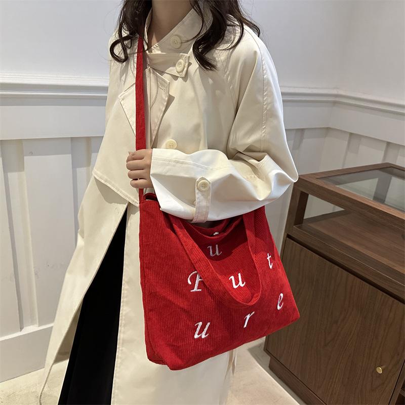 Large Capacity Canvas Bag for Women New Lazy Style Shoulder Bag Fashionable Letter Tote Bag Simple Commuting Bag