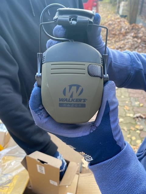 Protezione Acustica Attiva Walkers Razor Slim Fat Shooting + Bandiera Polacca