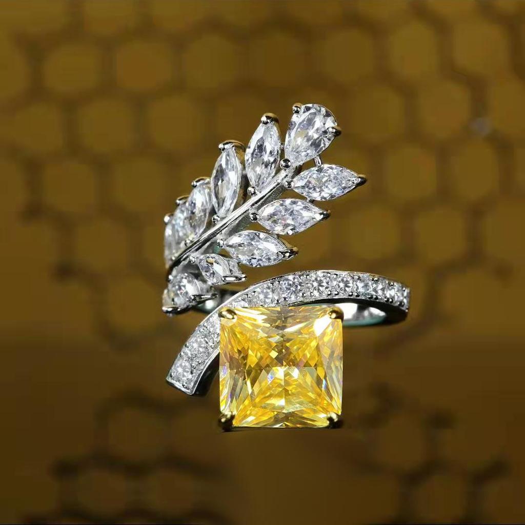 Elegante Anel de Flor de Gelo Radiante com Diamante Amarelo - Joia de Nicho de Alta Gama