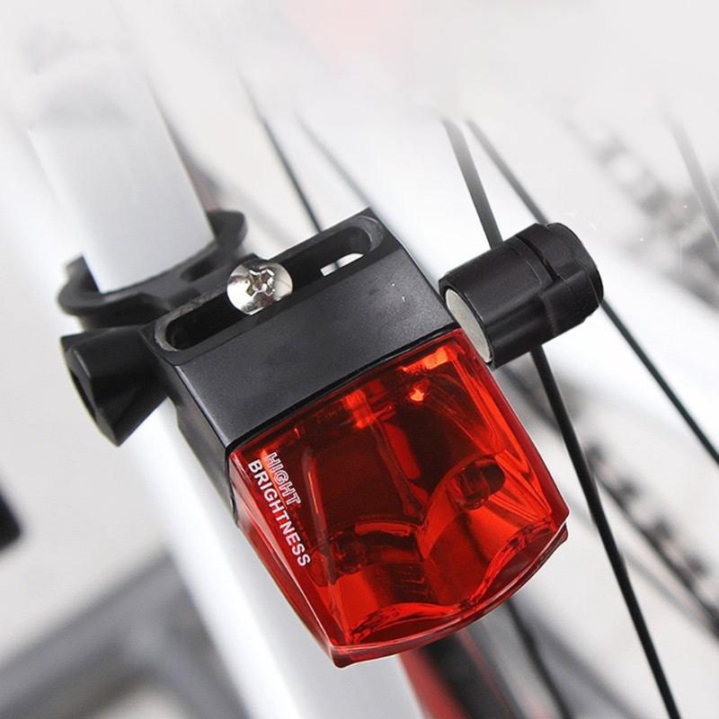 Magnetic Mount Bicycles Tail Lamp Commuters Bike Light Outdoor Cycling Tail Lamp for Safe Night Cycling