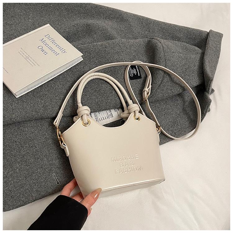 

Handbag bag women s 2025 new spring and summer retro premium texture bucket bag trendy shoulder messenger bag