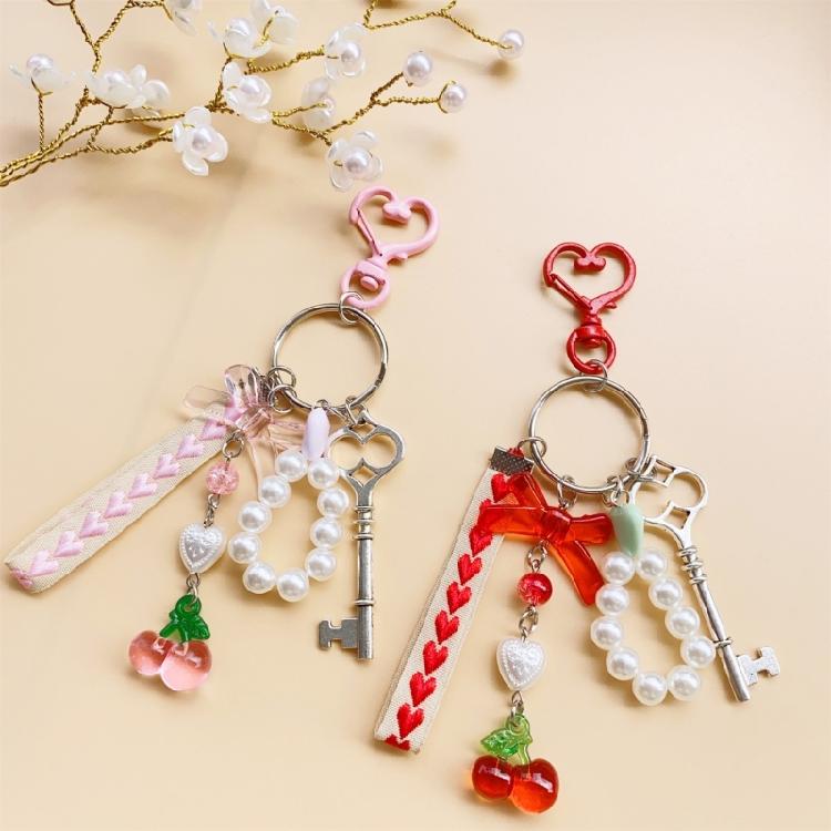 Sophisticated Hand Woven Key Holder with Pearls Beads Stylish Beaded Keychain Bag Pendant for Fashion Enthusiasts