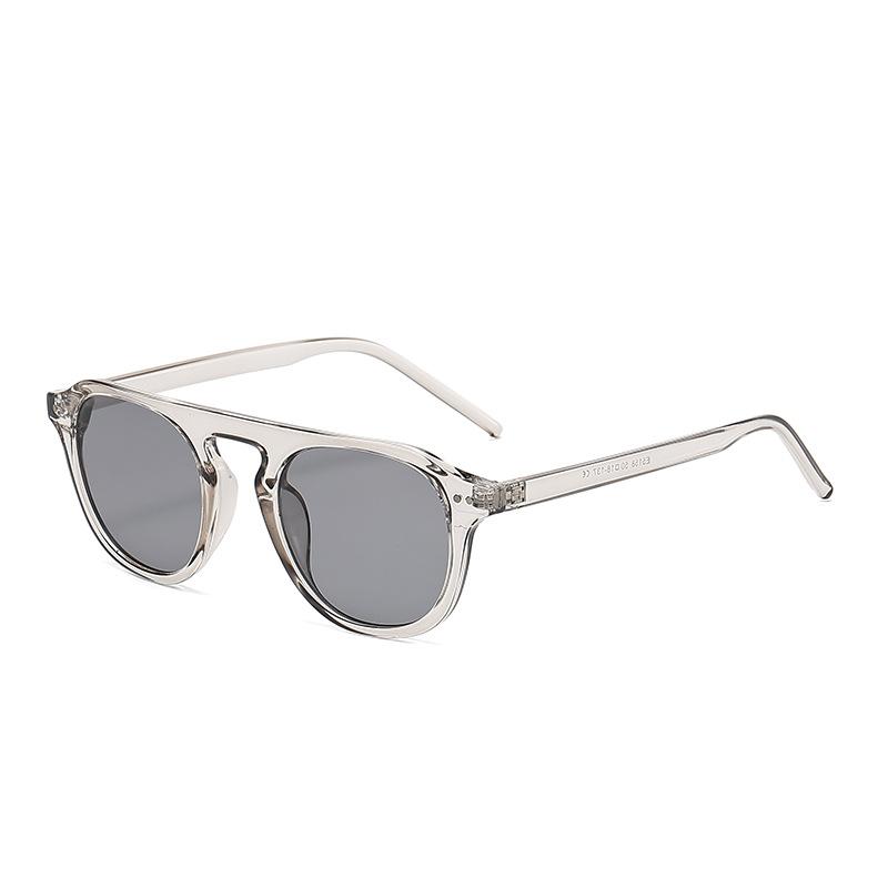 Retro Square Rivets Sunglasses Men Fashion Luxury Shades Trending Women Sun Glasses UV400 Eyewear