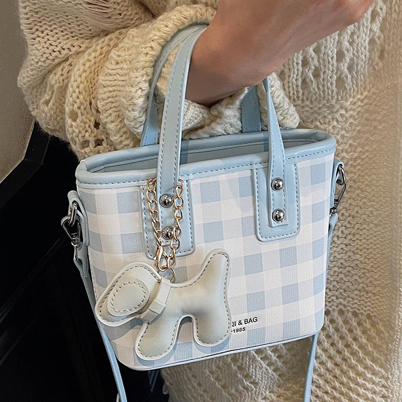 Fashionable Bag Stylish Bucket Bag High Appearance Level Retro Single-shoulder Bag Crossbody Women's Bag