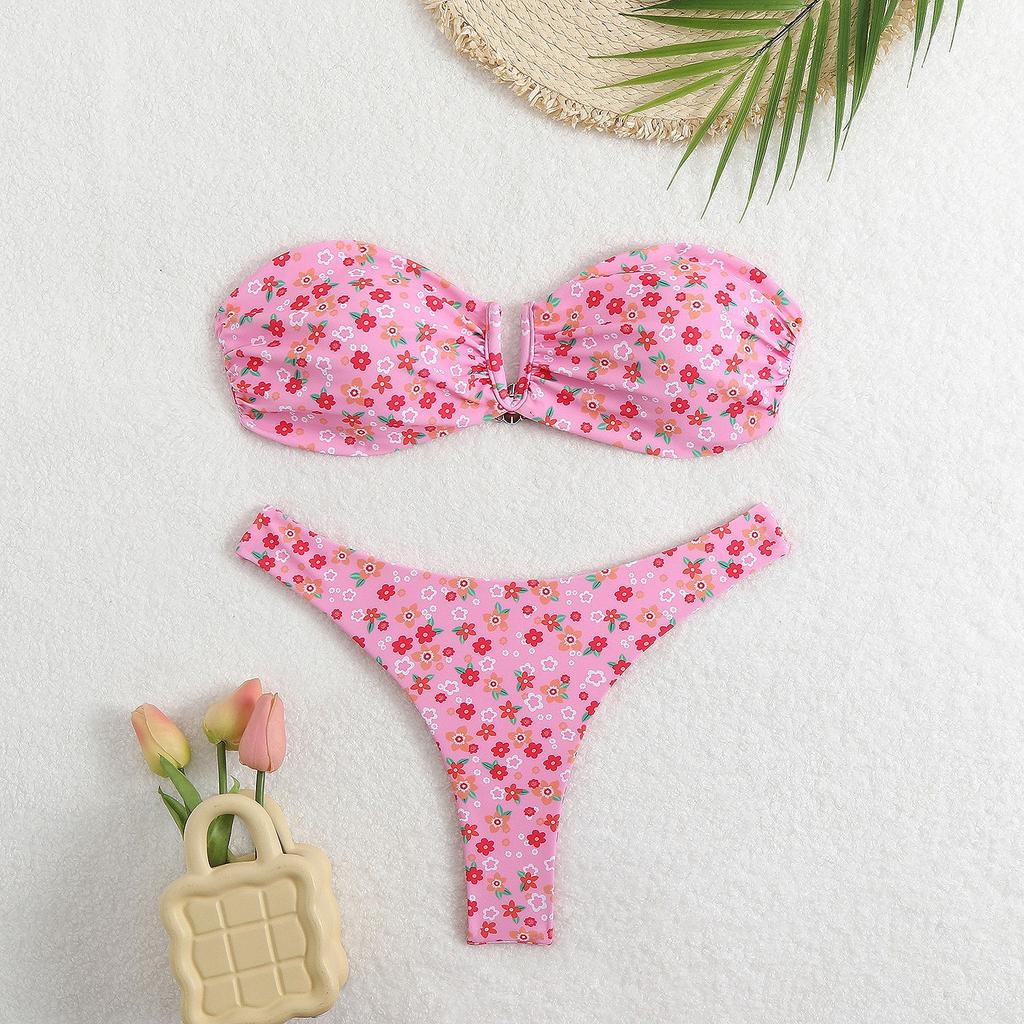 European and American women cute sexy V-neck thong printed bikini, triangle swimsuit swimsuit