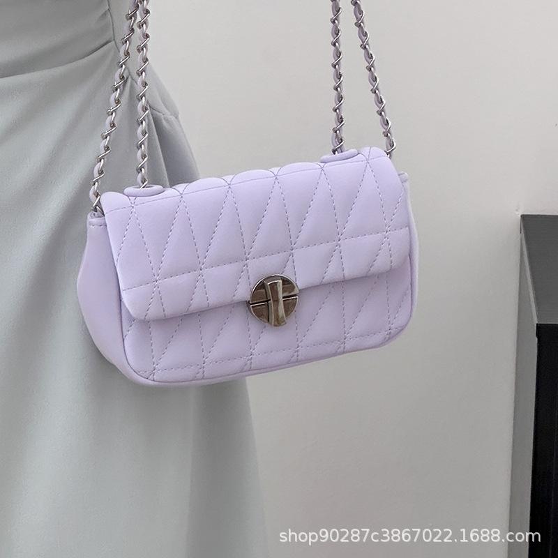 This summer's new simple chain bag, messenger bag, small bag, shoulder bag, and high-end diamond women's bag are popular.