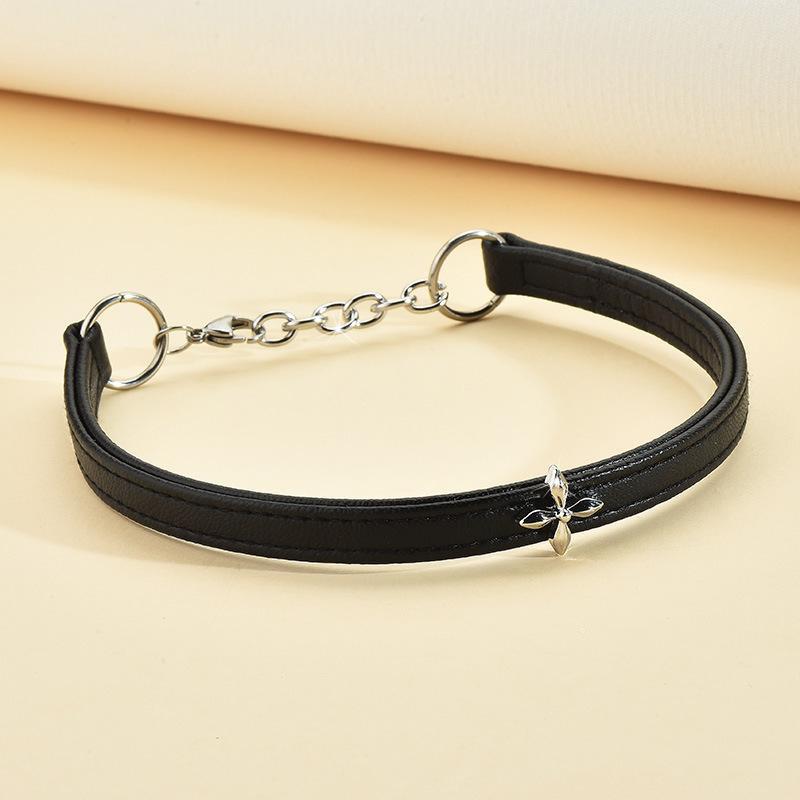 

Geometric Retro Leather Choker Necklace With Heart And Cross Pendants For Women And Men Black B