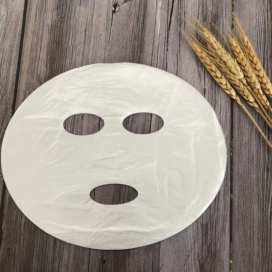 100 ks plastové fólie na jedno použití zabraňující ztrátě vlhkosti PE materiál Víceúčelová samolepka masky s dokonalým střihem pro lázně