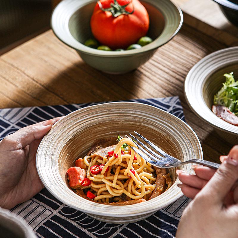 Handmade Retro Japanese Ceramic Ribbed Bowl: Perfect for Pasta, Salad, or Soup