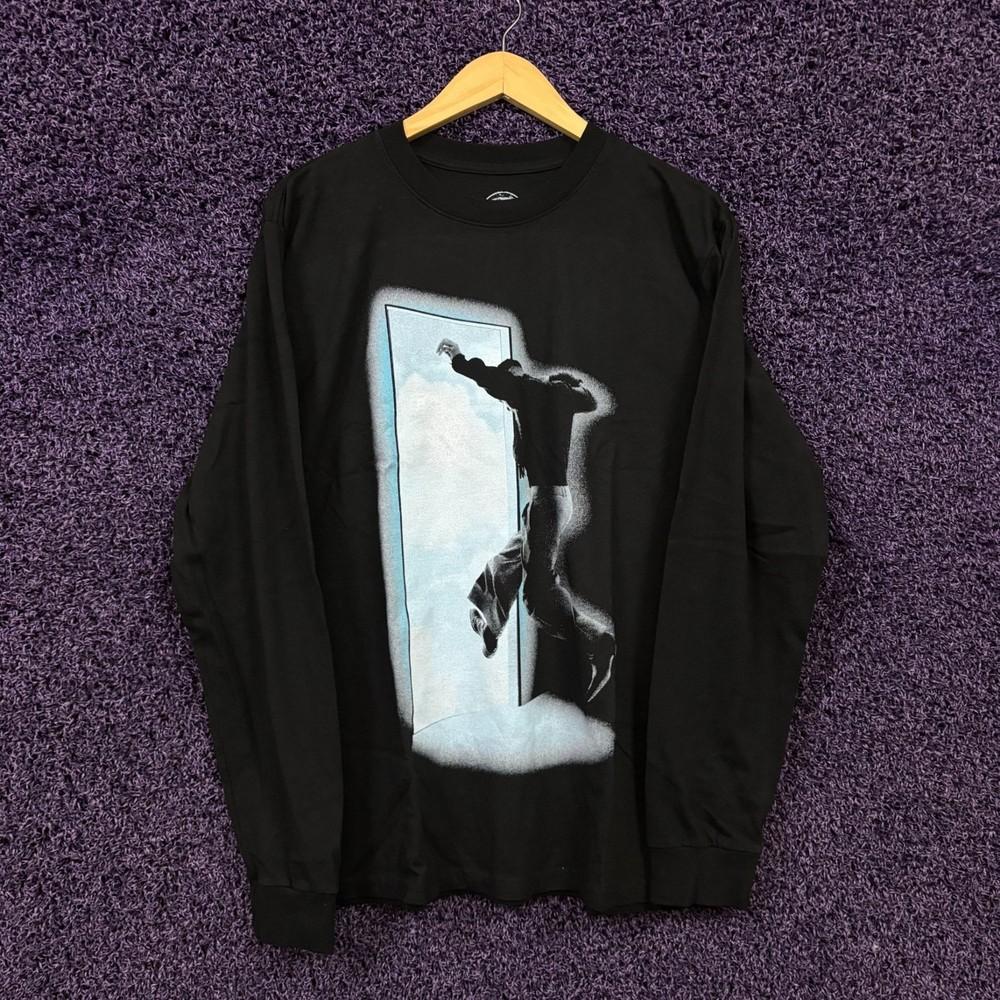 Kid Cudi Free Album Running Out Cover L/S Shirt Size Medium Unisex T-Shirt S