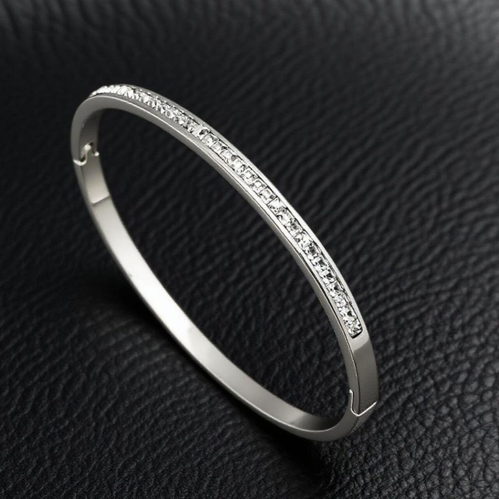 Non-Fading Titanium Steel Zircon Bracelet for Women - Simple, Fashionable Hand Jewelry with Diamond Inlay