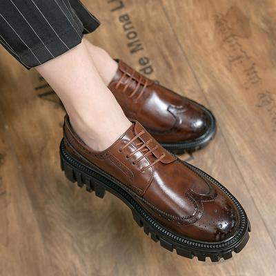 Mode Luxus Hochzeit Brogue Kleid Dicke Sohle Herren Marke Leder Büro Business Frühling Herbst Designer Herrenschuhe Formelle Partyschuhe