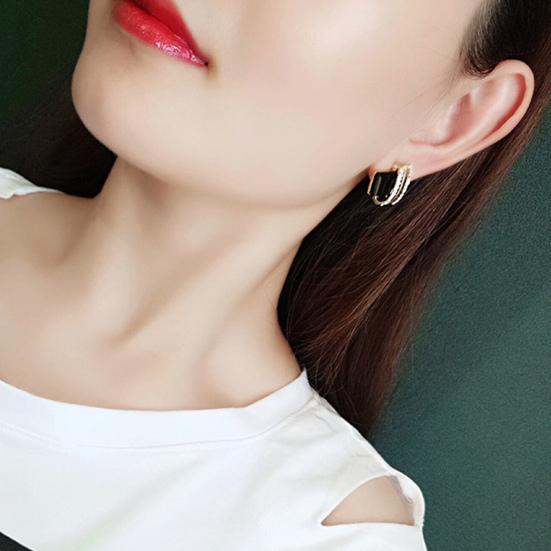 1 Pair Ear Studs Rhinestone Geometric Electroplating Luxury High Gloss Ear Decoration Jewelry Faux Crystal Engagement Earrings Anniversary Gifts
