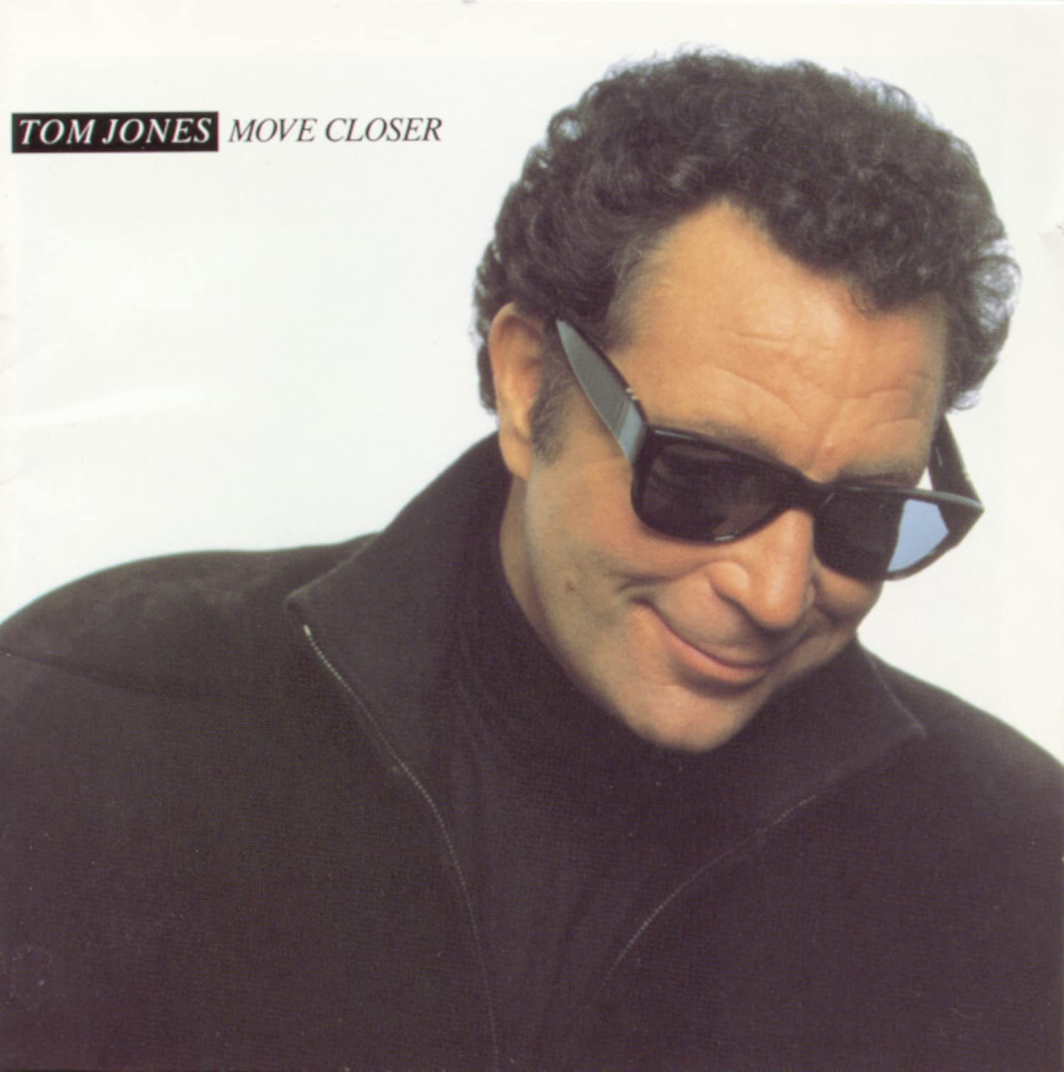 

CD TOM JONES - MOVE CLOSER US Pop Used