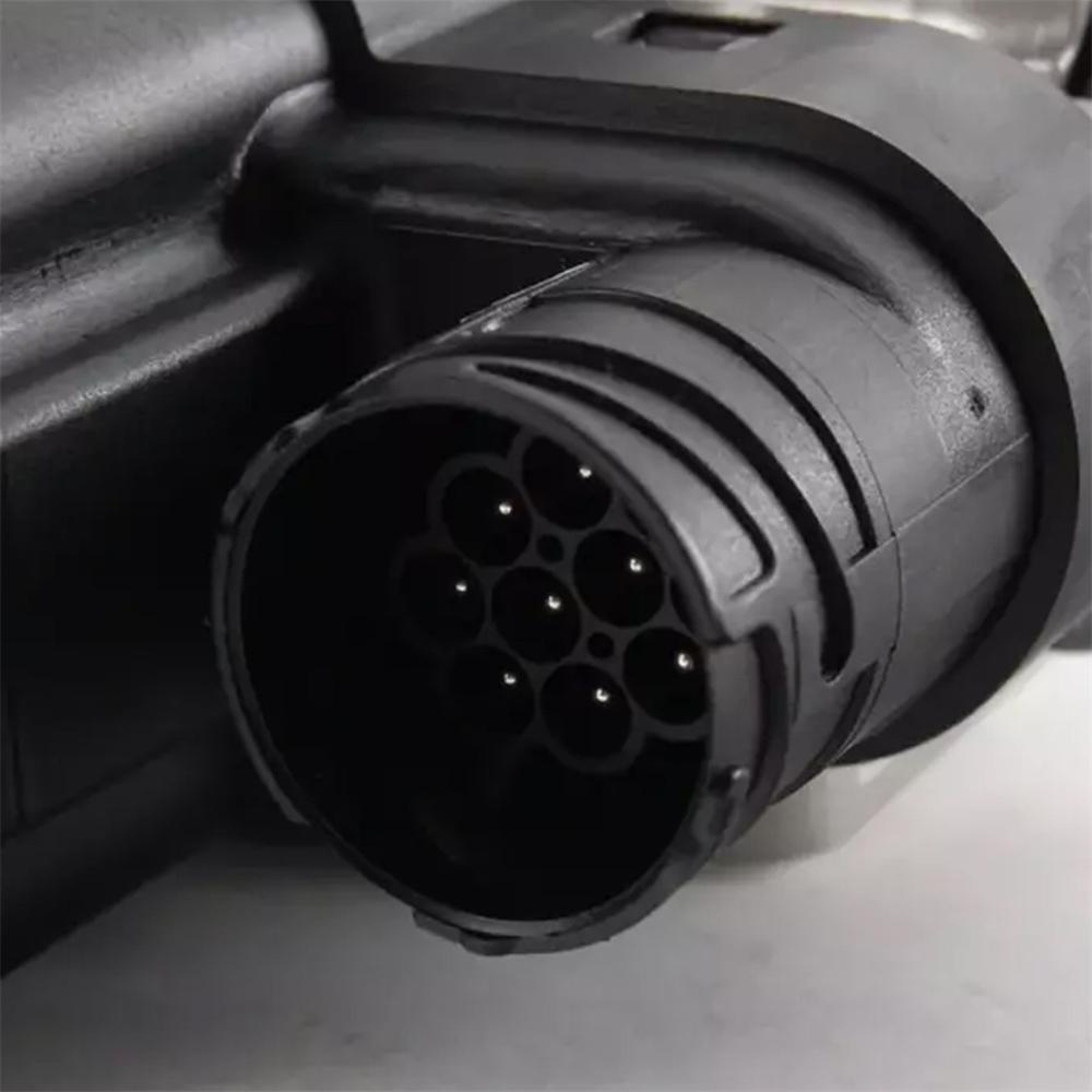 Throttle Body 13541433414 For BMW 3series E46 98-00 5 Series E39 95-03