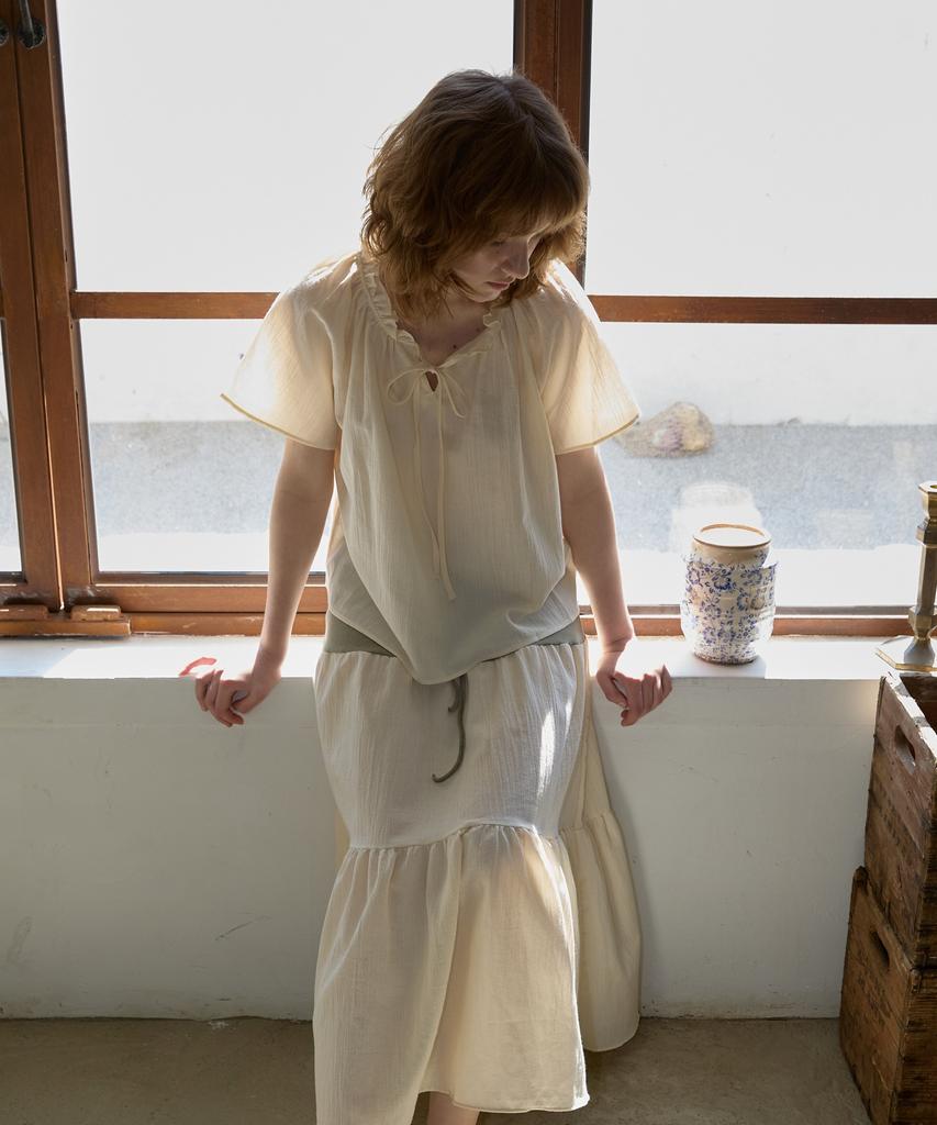 WIOE Rebecca Ribbon Tie Blouse_Cream