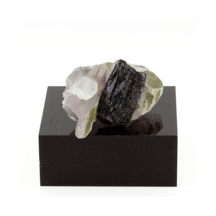 Stannite et Quartz 210.1 carats